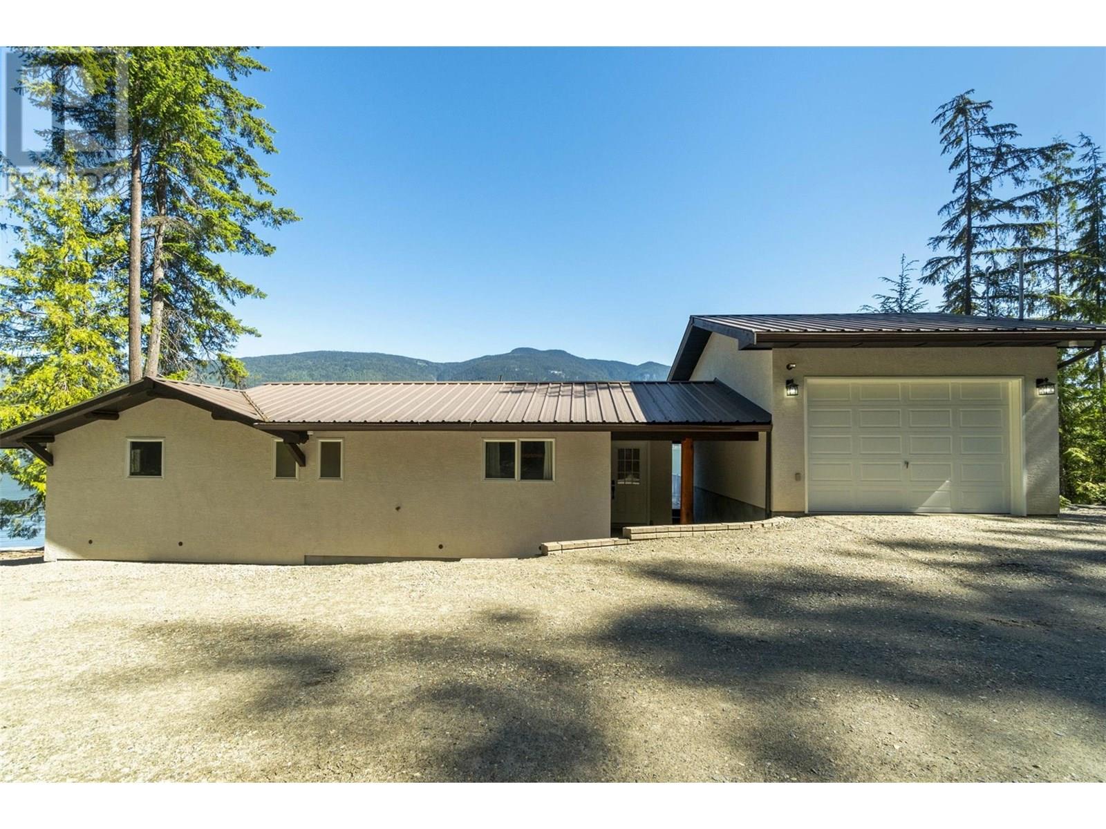 5675 Eagle Bay Road, Eagle Bay, British Columbia  V0E 1T0 - Photo 70 - 10350032