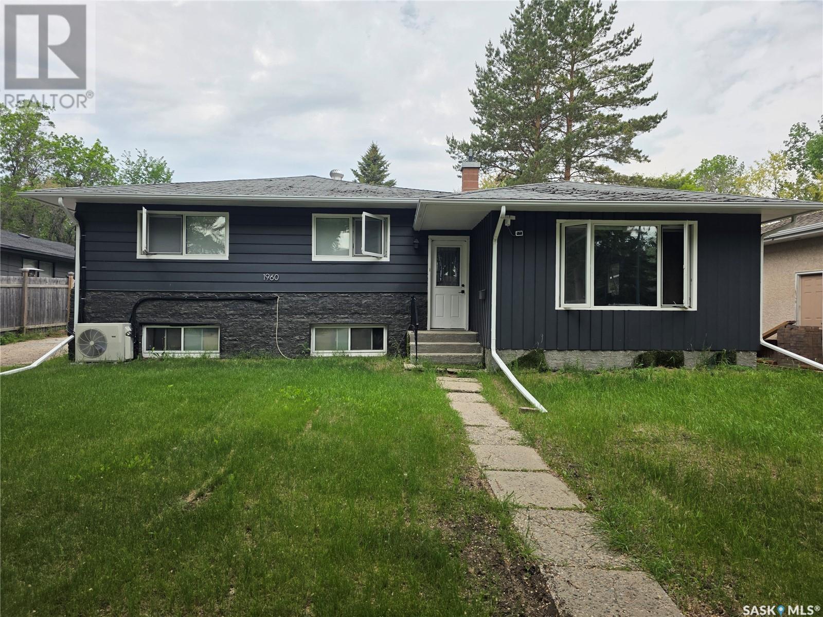 1960 Cowan CRESCENT, regina, Saskatchewan