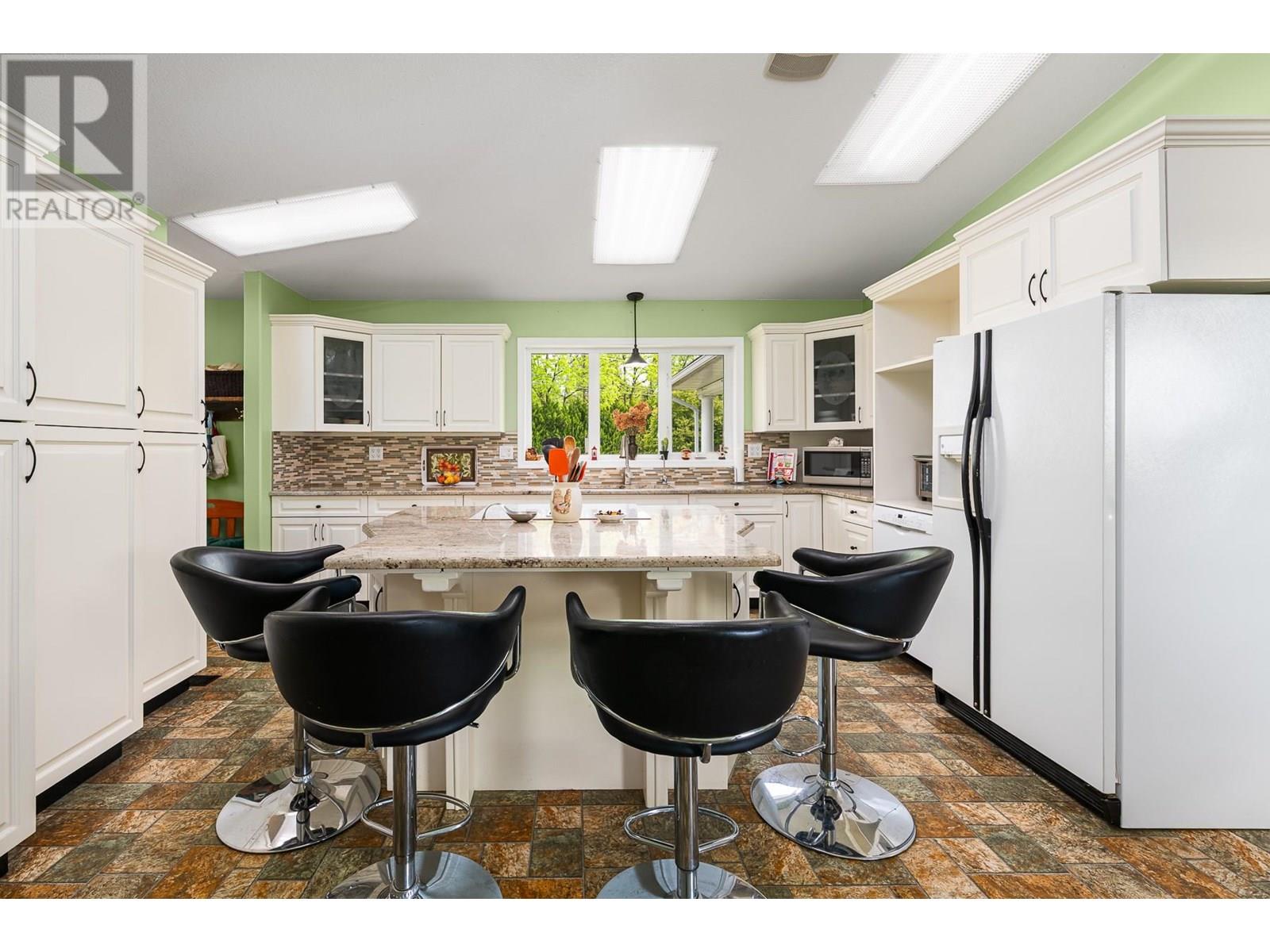 409 33 Avenue, Erickson, British Columbia  V0B 1G1 - Photo 25 - 10351091