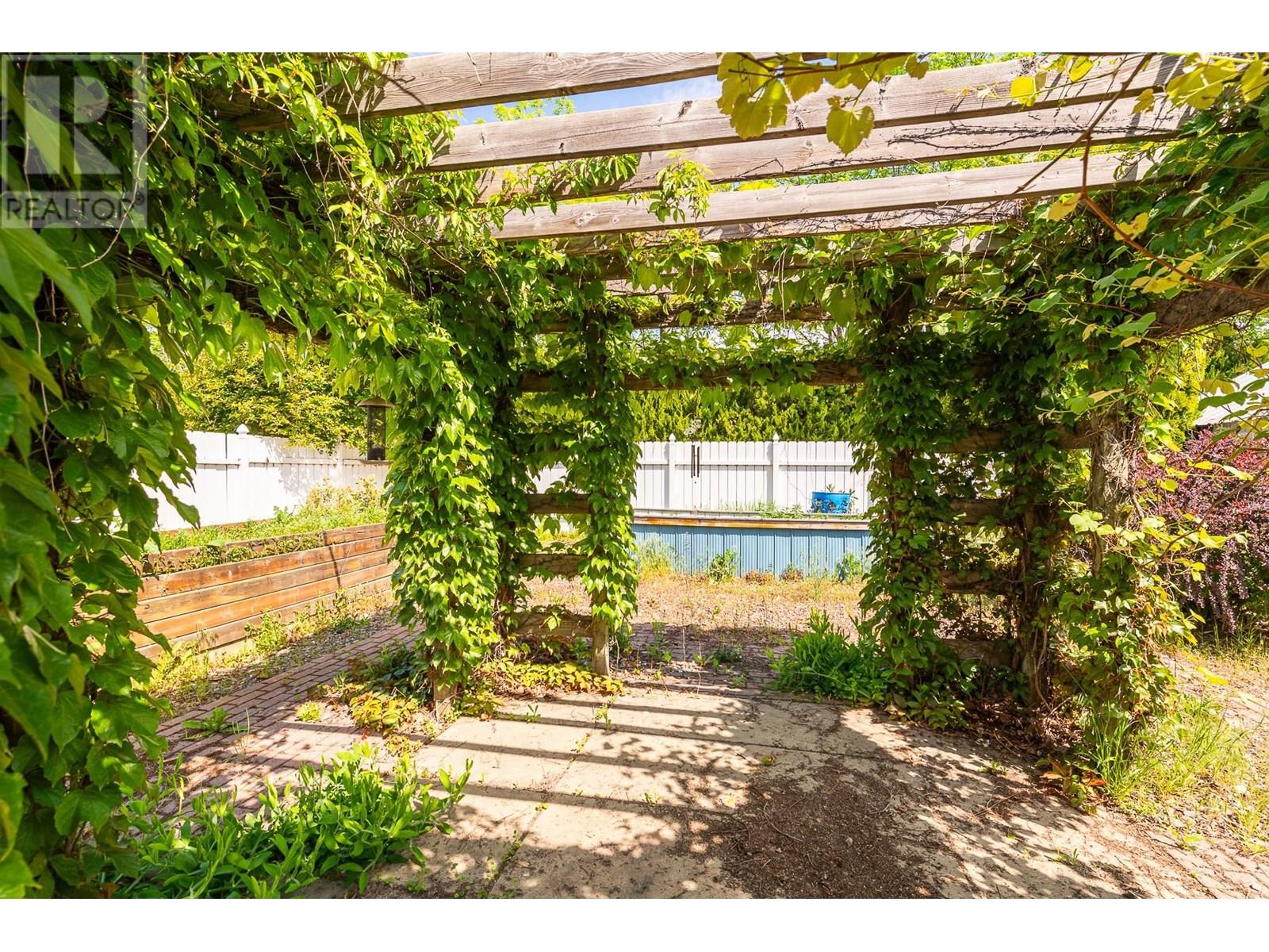 409 33 Avenue, Erickson, British Columbia  V0B 1G1 - Photo 3 - 10351091