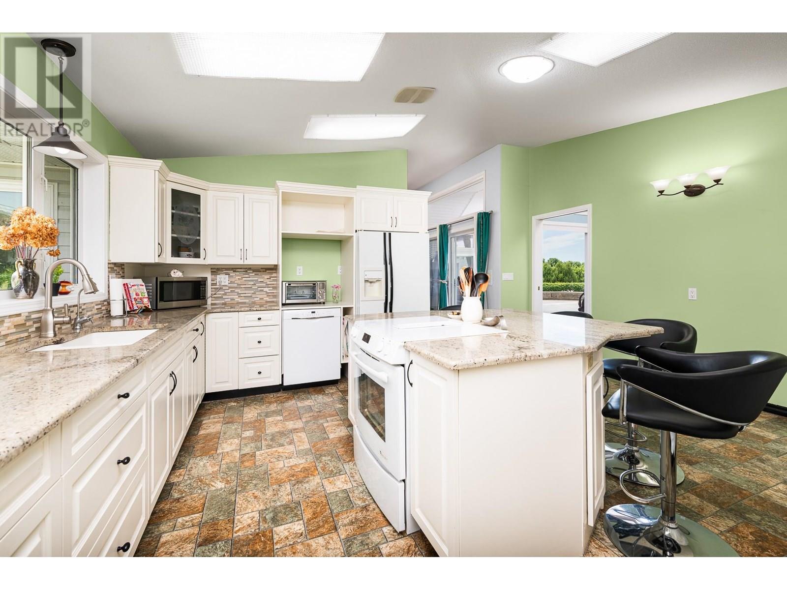 409 33 Avenue, Erickson, British Columbia  V0B 1G1 - Photo 24 - 10351091