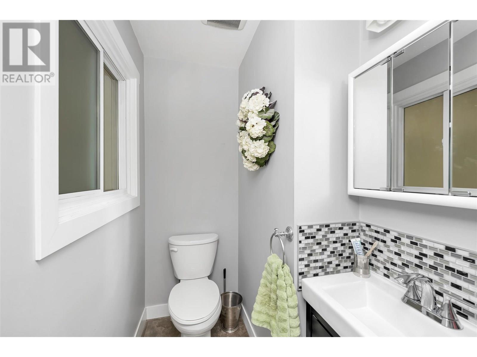 3908 25 Street, Vernon, British Columbia  V1T 4R7 - Photo 13 - 10351485