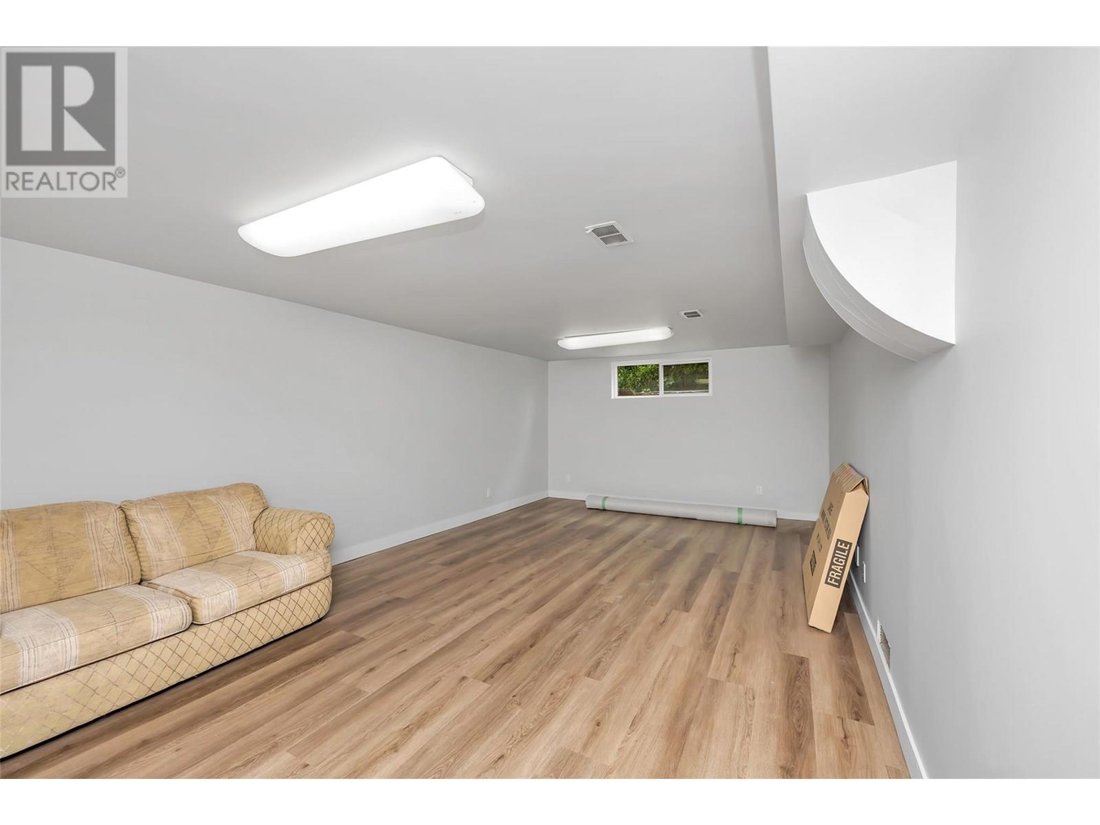 3908 25 Street, Vernon, British Columbia  V1T 4R7 - Photo 23 - 10351485