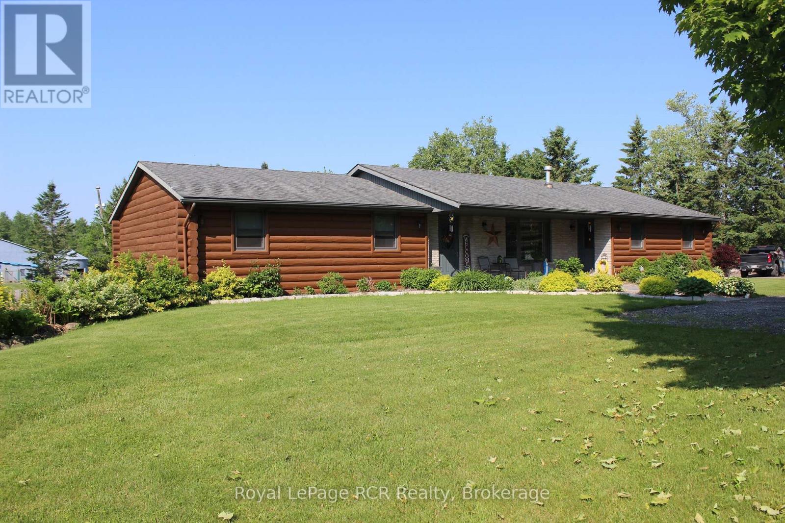 6212 Sixth Line, Centre Wellington, Ontario  N0B 1J0 - Photo 1 - X12046199