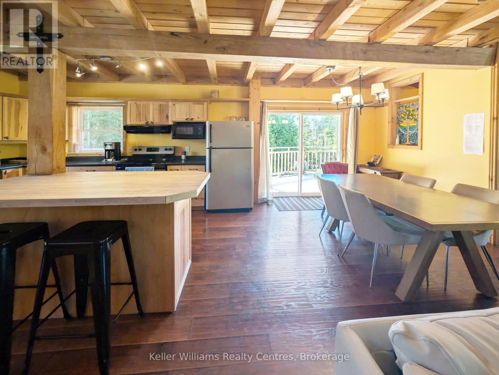 38 Devils Glen Road, Northern Bruce Peninsula, Ontario  N0H 2T0 - Photo 22 - X12099152
