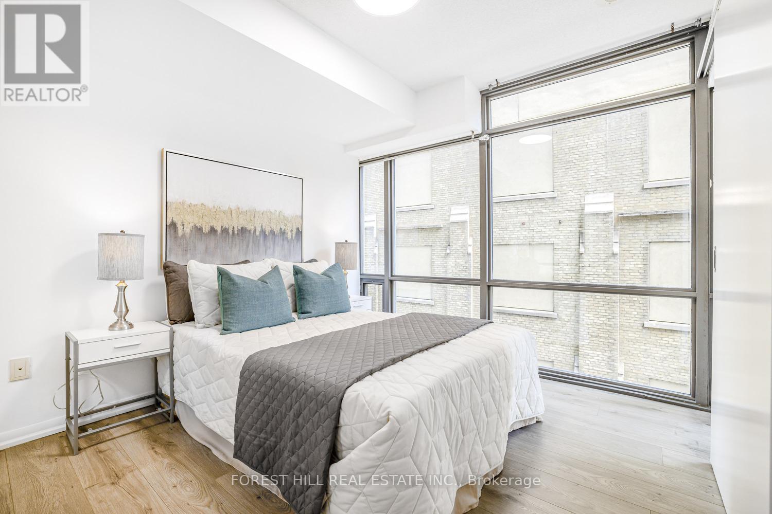 607 - 38 Grenville Street, Toronto, Ontario  M4Y 1A5 - Photo 17 - C12191115