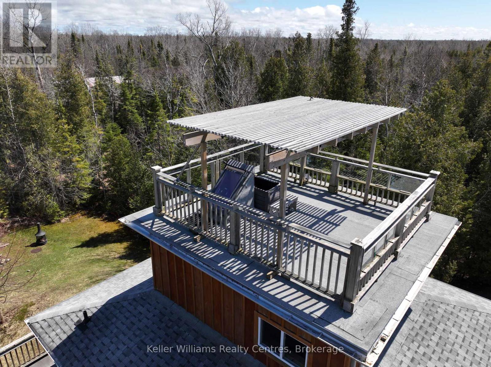 38 Devils Glen Road, Northern Bruce Peninsula, Ontario  N0H 2T0 - Photo 5 - X12099152