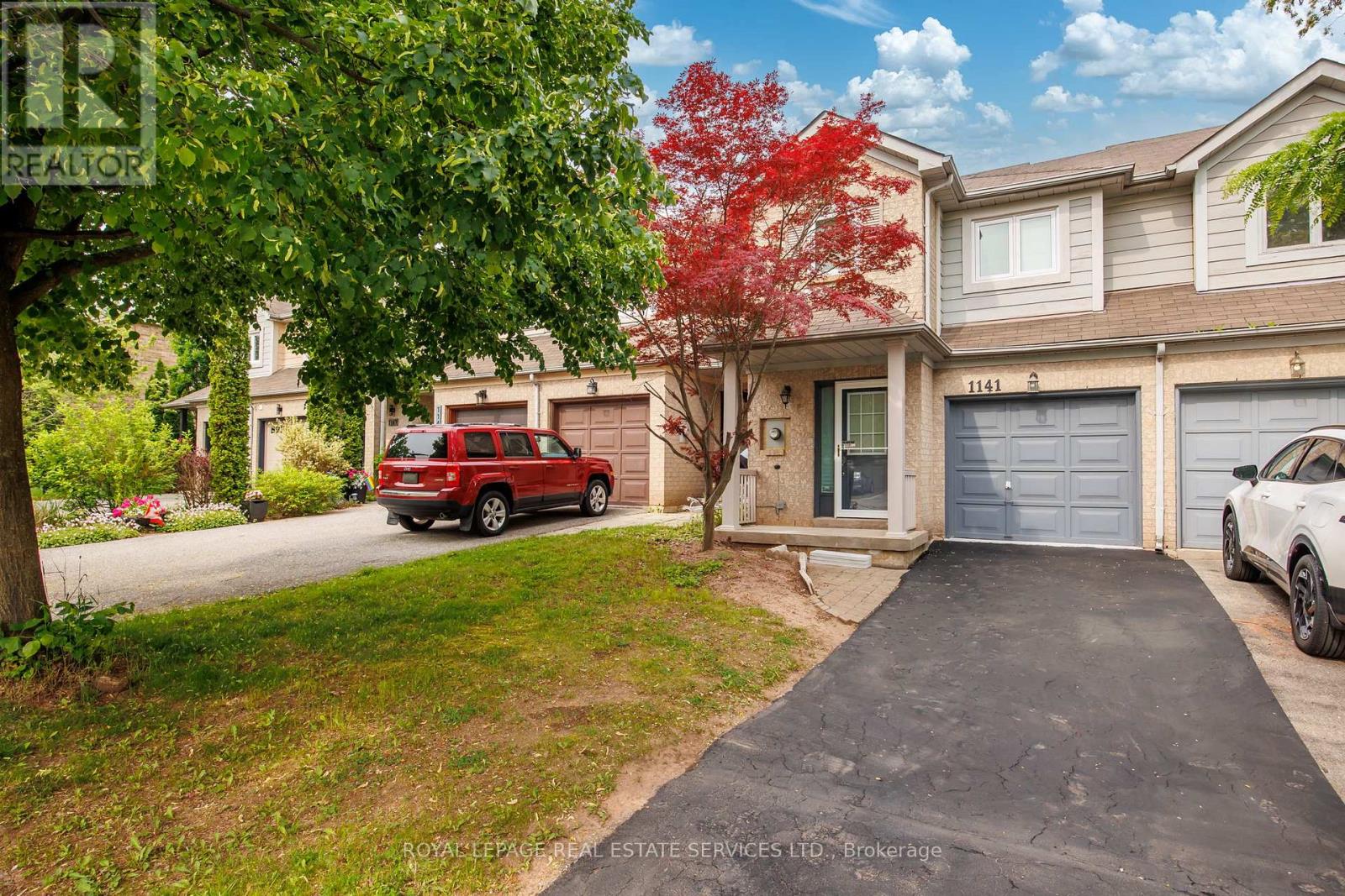 1141 Westview Terrace, Oakville, Ontario  L6M 3M1 - Photo 2 - W12114266