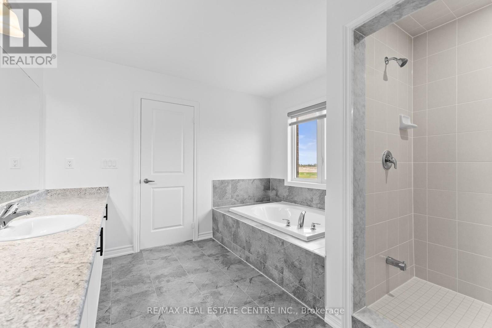 335 Russell Street, Southgate, Ontario  N0C 1B0 - Photo 16 - X12194512
