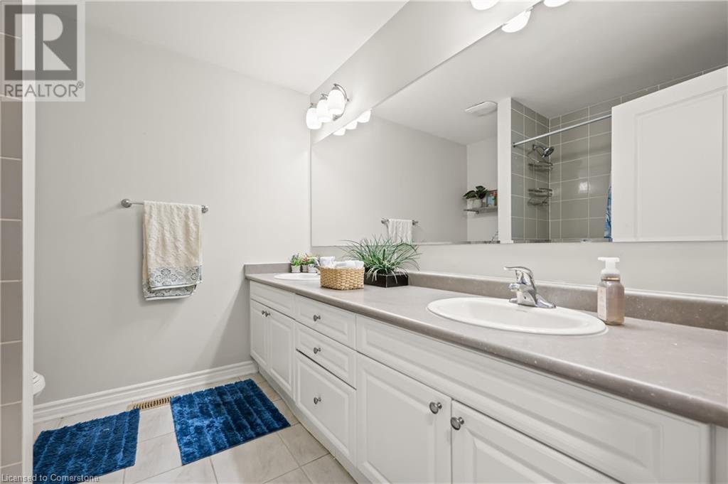 12 Dressage Trail, Cambridge, Ontario  N3E 0C3 - Photo 31 - 40730361