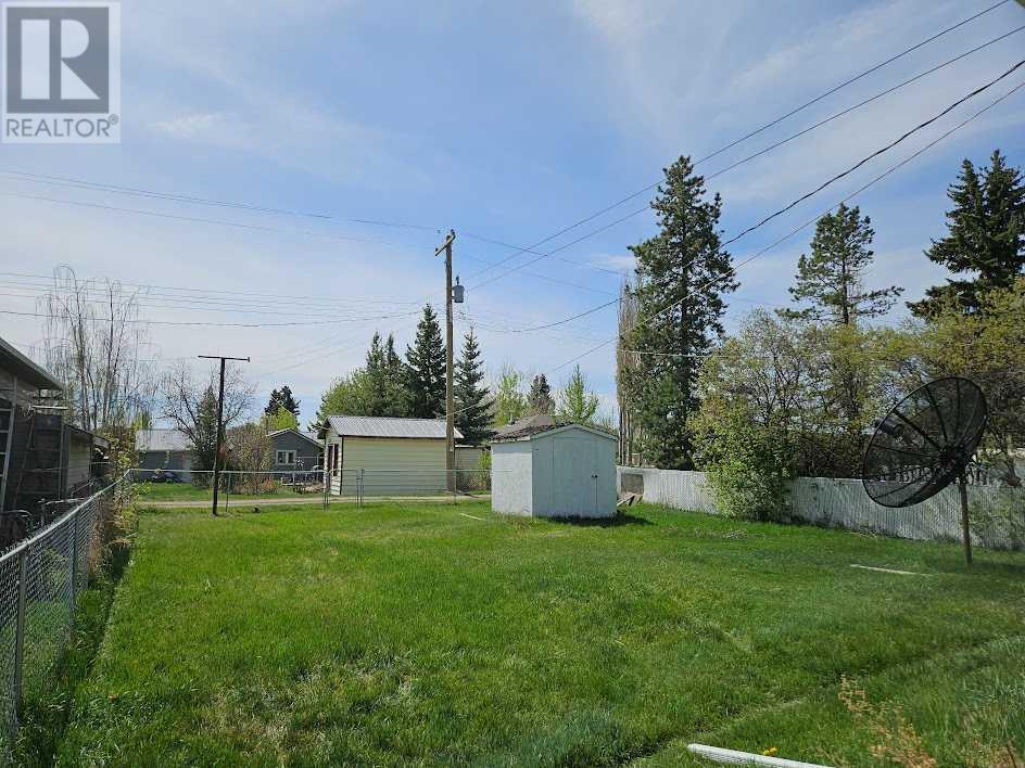 617, 4 Avenue, Elnora, Alberta  T0M 0Y0 - Photo 25 - A2220584