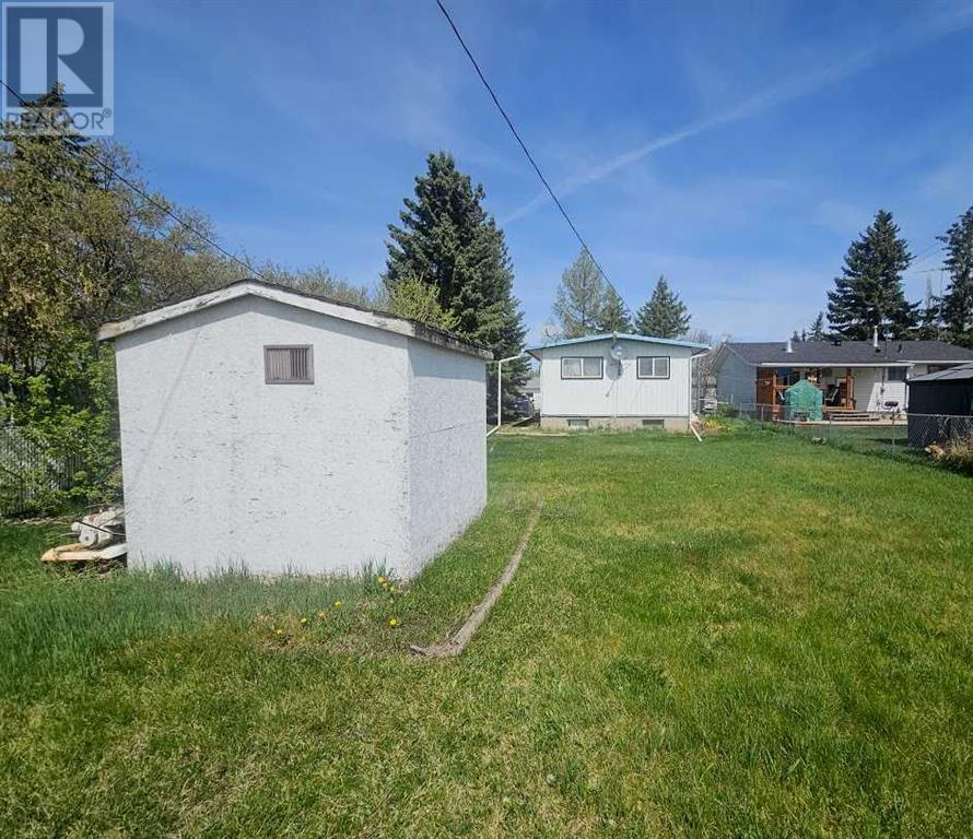 617, 4 Avenue, Elnora, Alberta  T0M 0Y0 - Photo 22 - A2220584