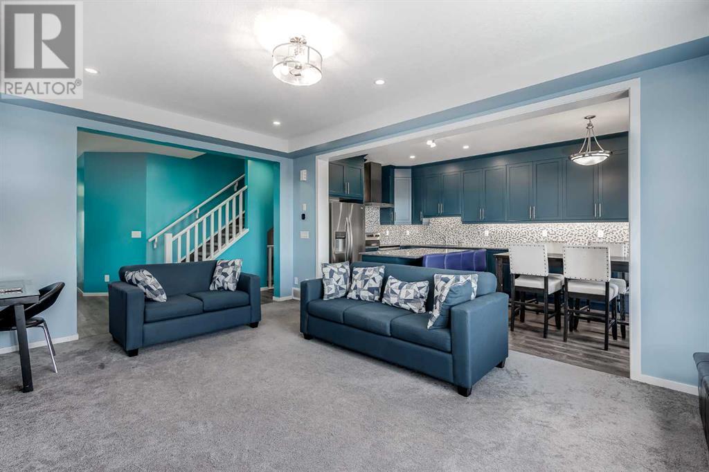 Property at 177 Carrington Crescent NW image 4