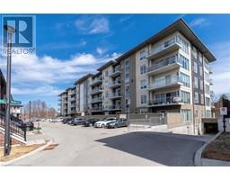 16 MARKLE Crescent Unit# 211, Ancaster, Ontario