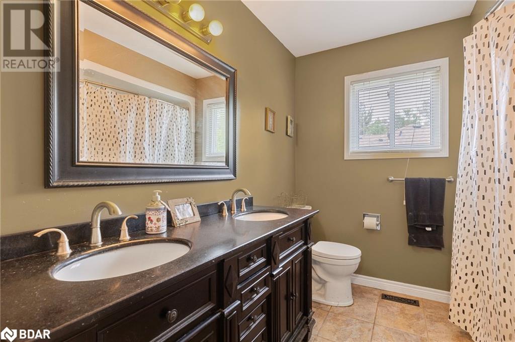 51 Nottawasaga Drive, Angus, Ontario  L0M 1B0 - Photo 21 - 40737409