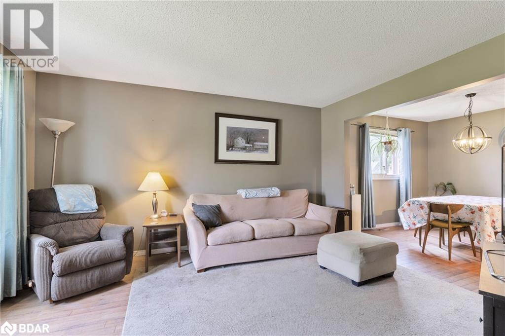 51 Nottawasaga Drive, Angus, Ontario  L0M 1B0 - Photo 5 - 40737409