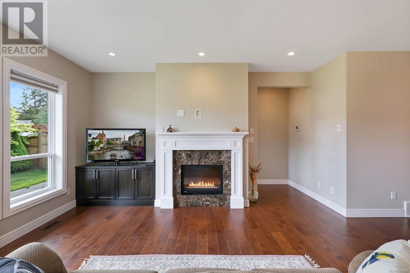 Property at 2278 Idiens Way image 5