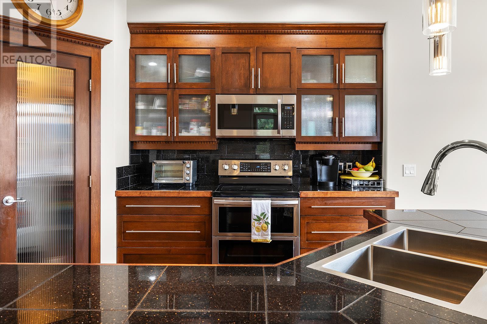 550 Glenmeadows Road Unit# 115, Kelowna, British Columbia  V1V 1X3 - Photo 8 - 10351071