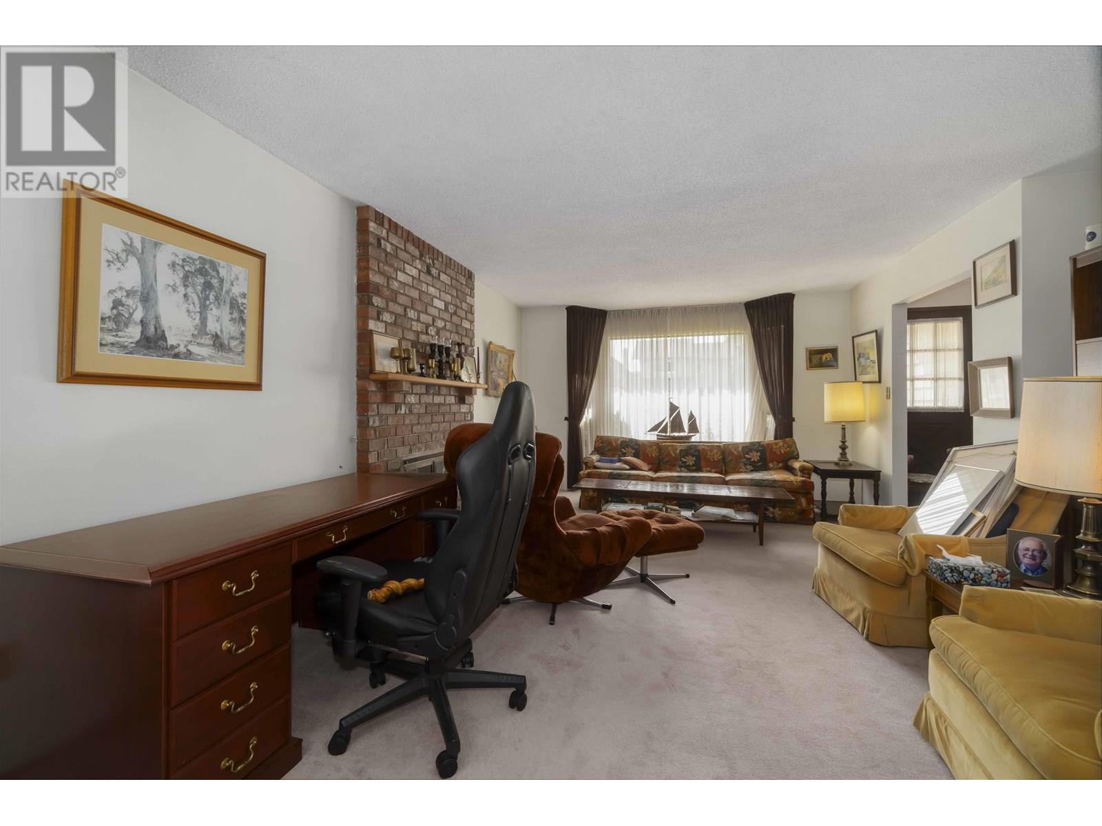 10740 Bonavista Place, Richmond, British Columbia  V7E 5B8 - Photo 11 - R3011794