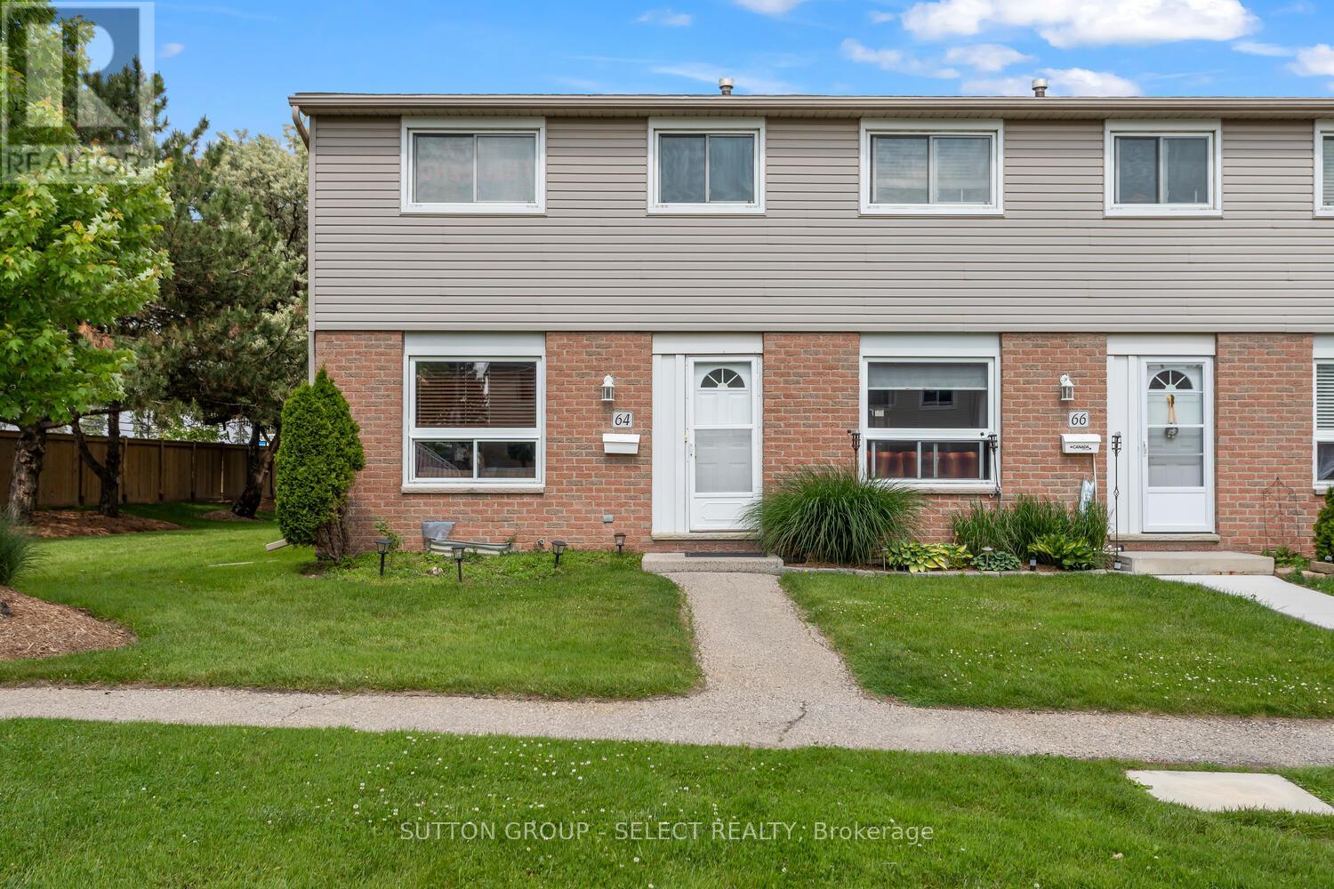 64 - 40 Tiffany Drive, London East, Ontario  N5V 3N3 - Photo 2 - X12210666