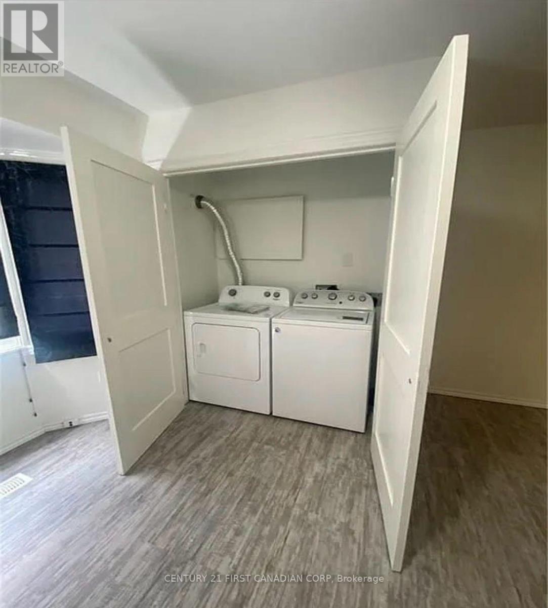 Unit A - 80 Clifton Crescent, London South, Ontario  N6C 3V8 - Photo 12 - X12210671