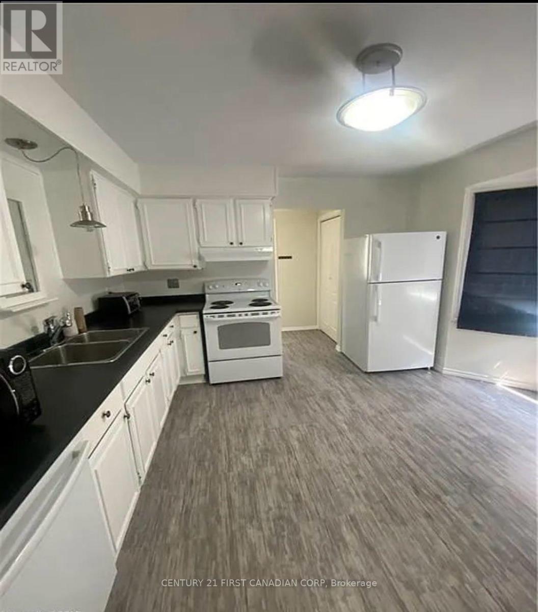 Unit A - 80 Clifton Crescent, London South, Ontario  N6C 3V8 - Photo 14 - X12210671