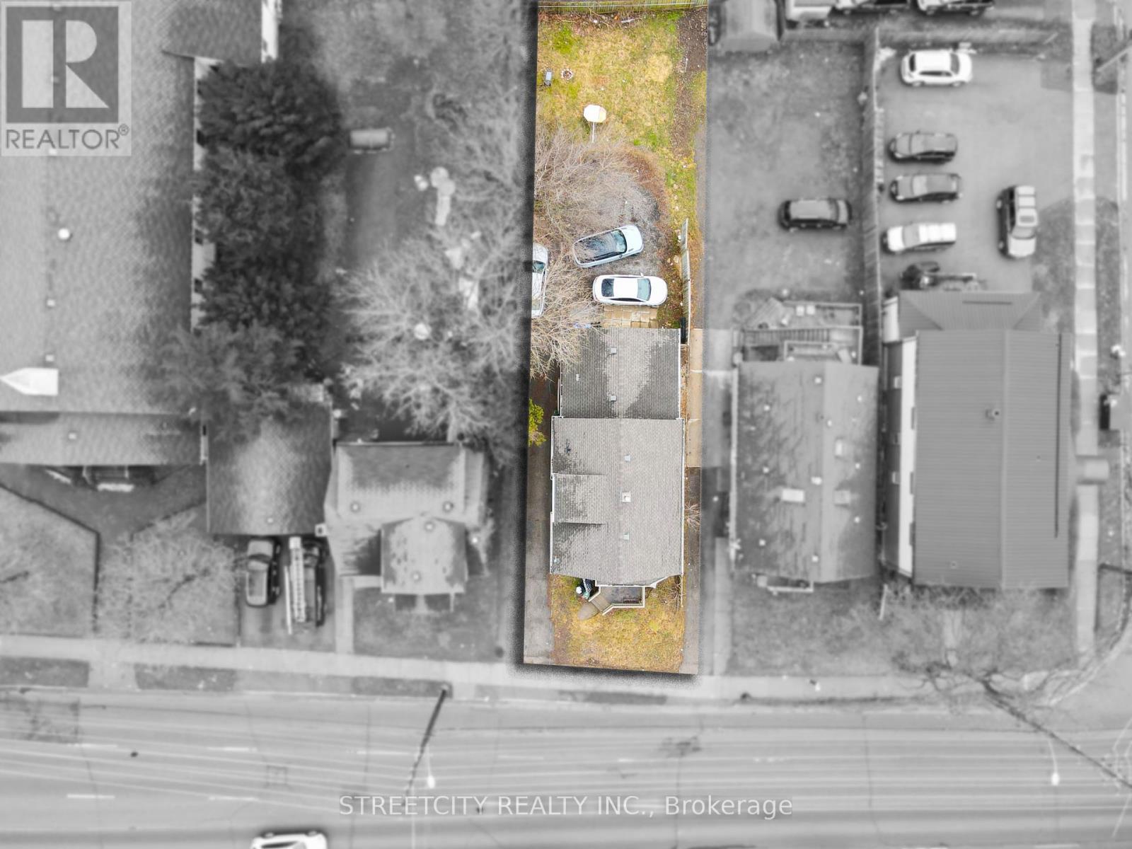 1053 Oxford Street E, London East, Ontario  N5Y 3L2 - Photo 10 - X12210690