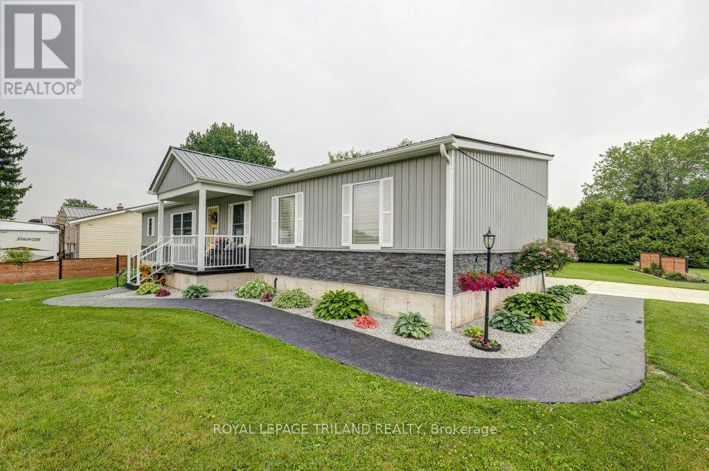 44155 Elm Line, St. Thomas, Ontario  N5P 3S6 - Photo 3 - X12210698