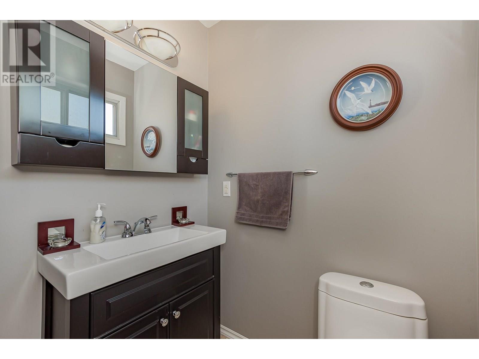 602 Maple Street, Sicamous, British Columbia  V0E 2V1 - Photo 32 - 10351600