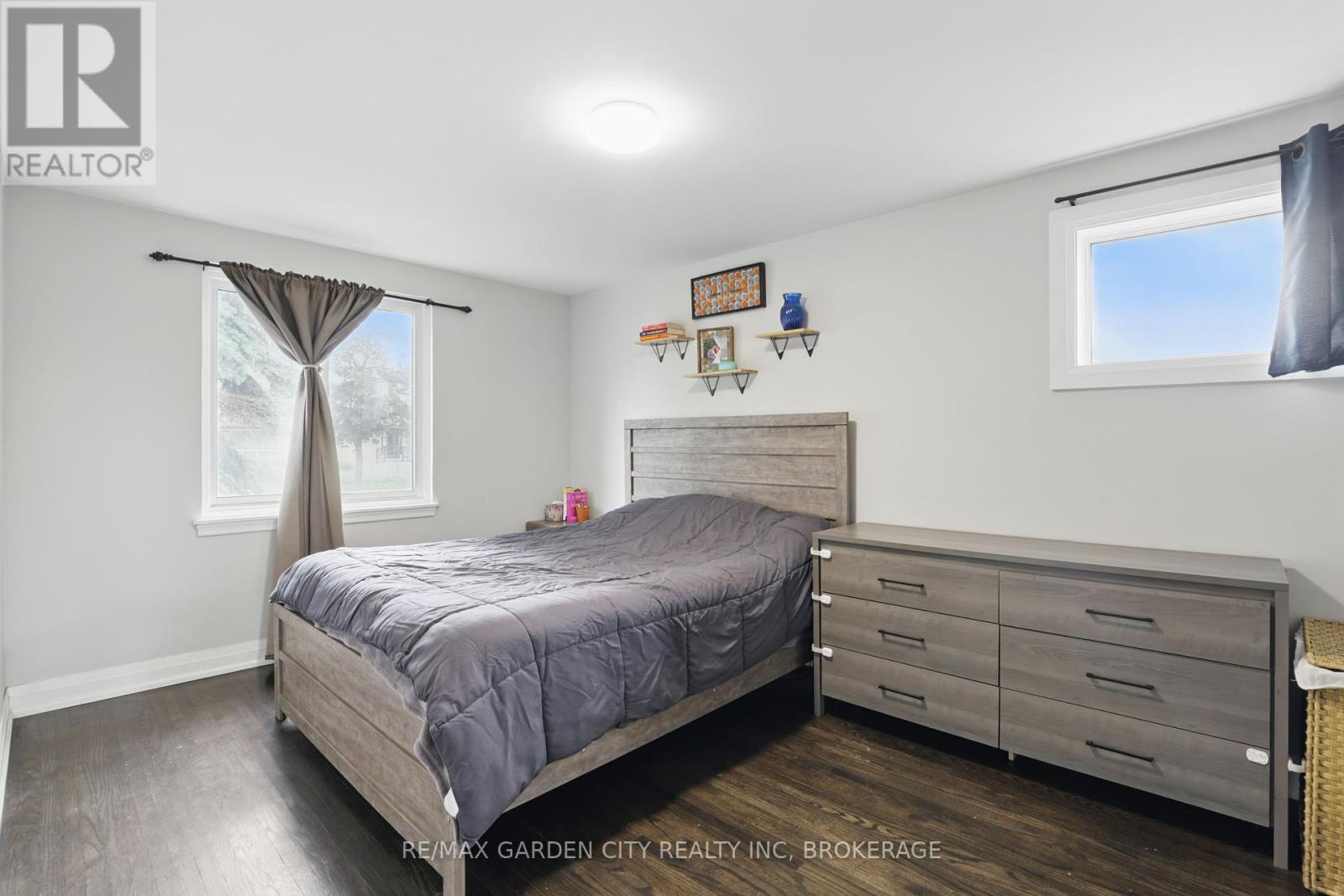 113 Clarence Street, Brampton, Ontario  L6W 1T1 - Photo 28 - W12210731