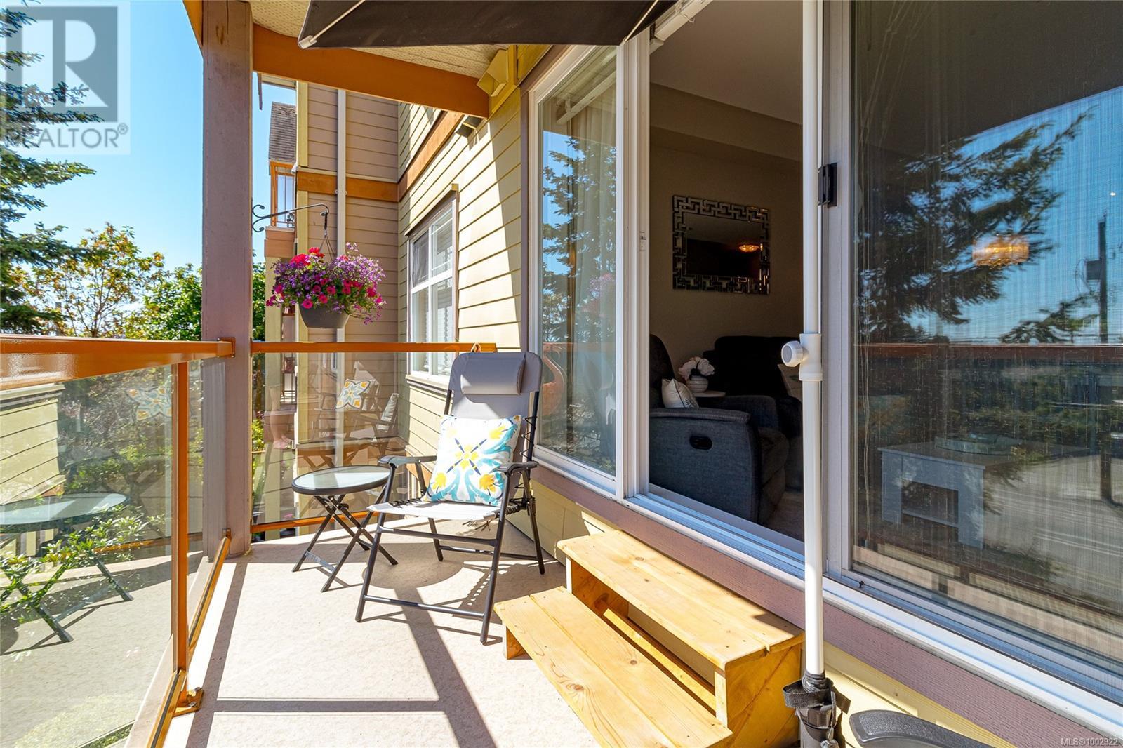 210 1959 Polo Park Crt, Central Saanich, British Columbia  V8M 2K1 - Photo 15 - 1002922