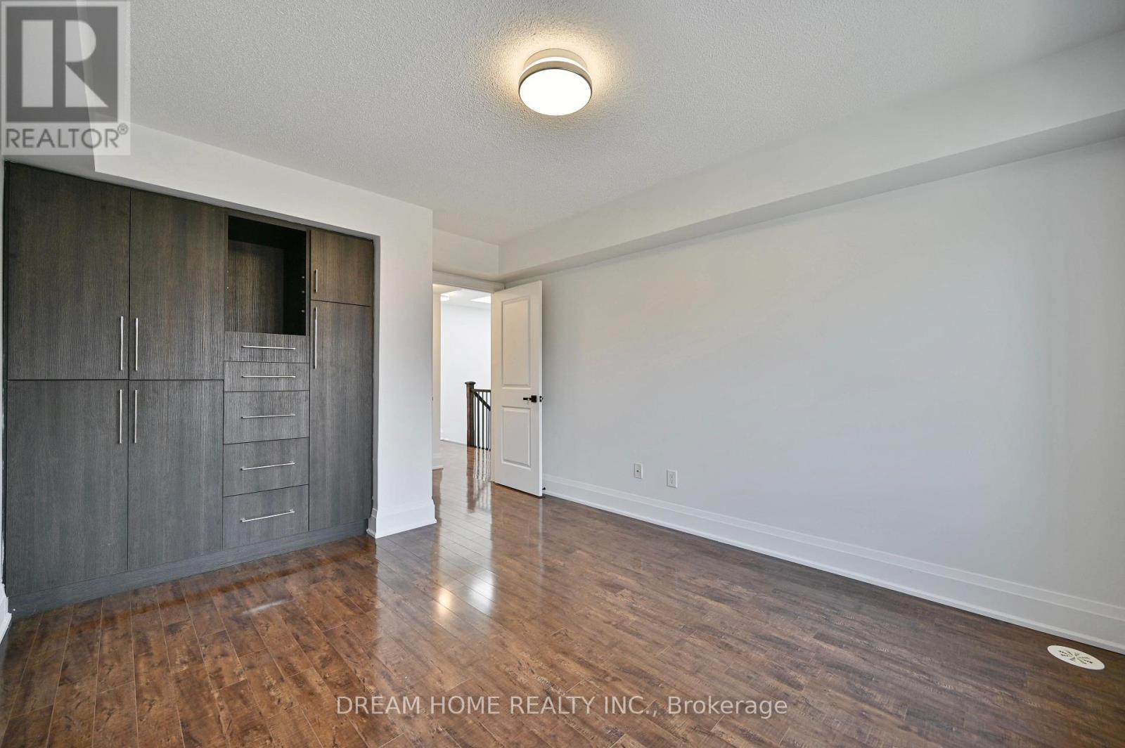 Th 28 - 9 Oakburn Crescent, Toronto, Ontario  M2N 2T5 - Photo 34 - C12210520