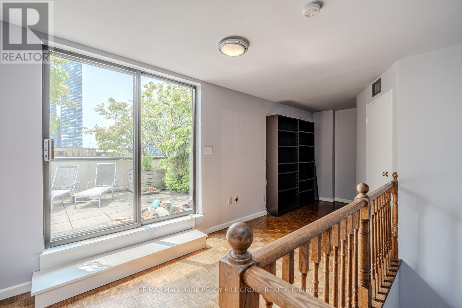 824 - 80 Front Street E, Toronto (Church-Yonge Corridor), Ontario  M5E 1T4 - Photo 13 - C12210546