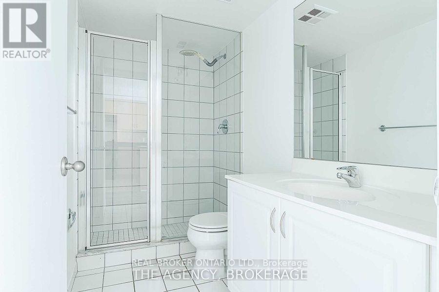 416 - 18 Beverley Street, Toronto, Ontario  M5T 3L2 - Photo 12 - C12210579