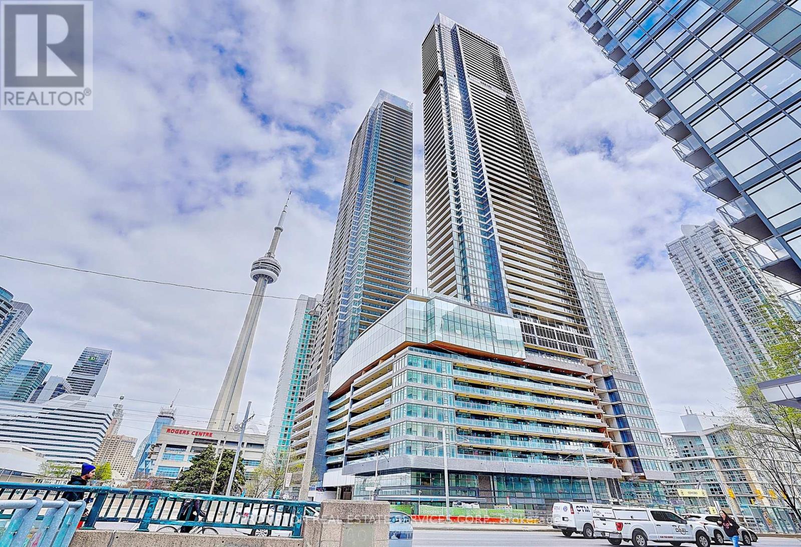 4102 - 1 CONCORD CITYPLACE WAY, Toronto, Ontario