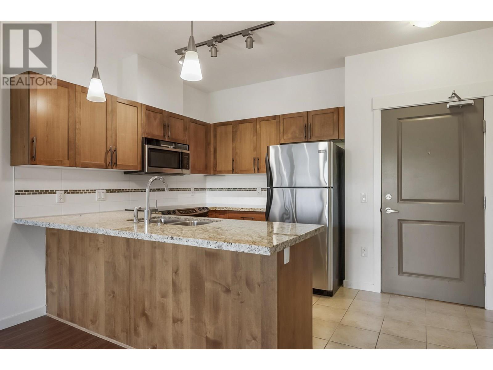 412 11950 Harris Road, Pitt Meadows, British Columbia  V3Y 0B7 - Photo 10 - R3013698