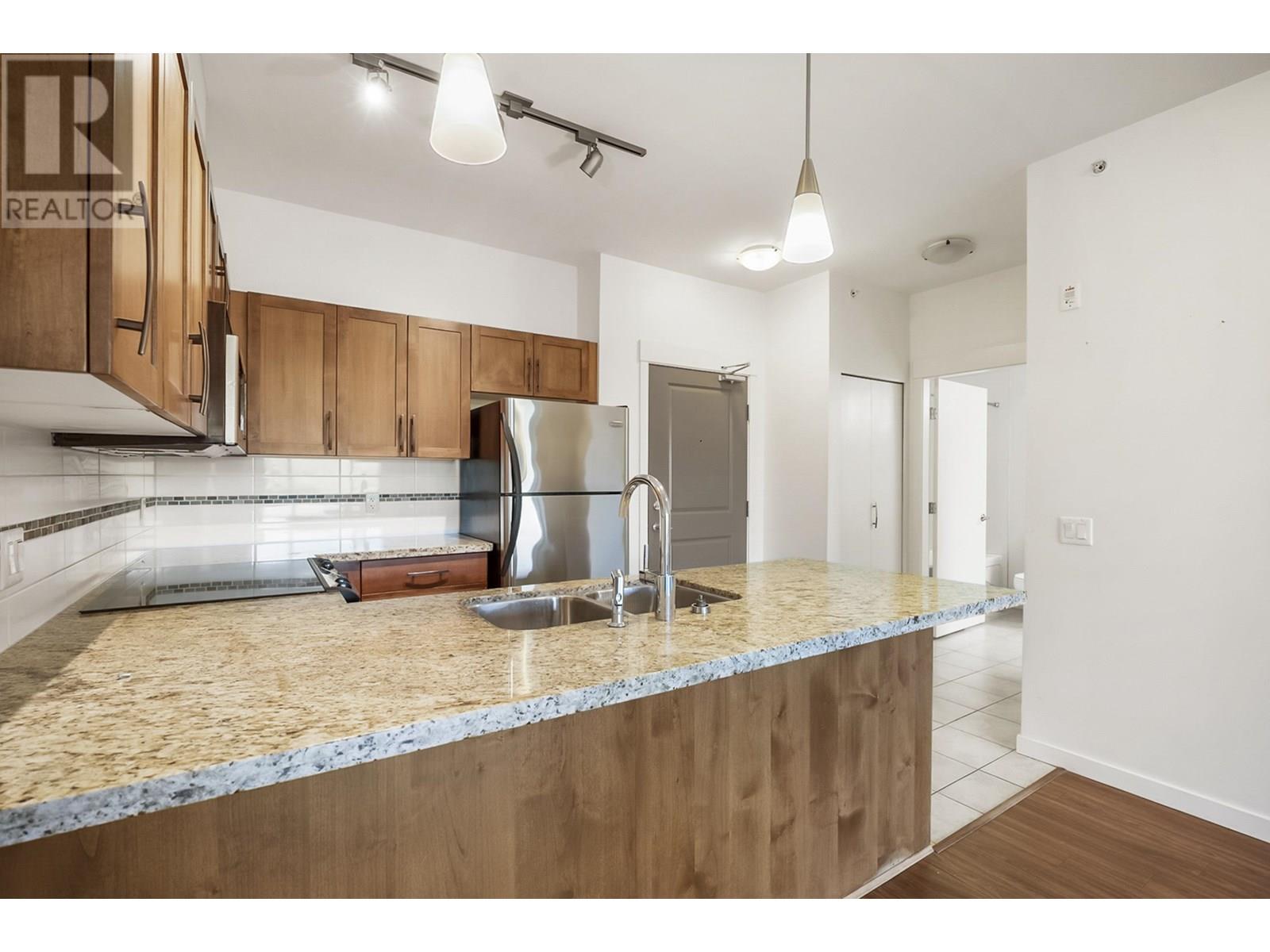 412 11950 Harris Road, Pitt Meadows, British Columbia  V3Y 0B7 - Photo 11 - R3013698
