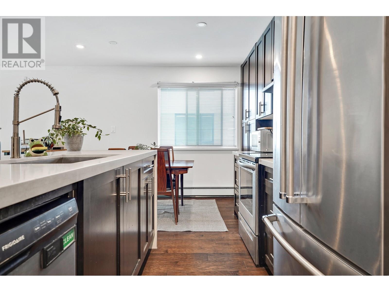 302 357 E 2nd Street, North Vancouver, British Columbia  V7L 1C6 - Photo 6 - R3013705