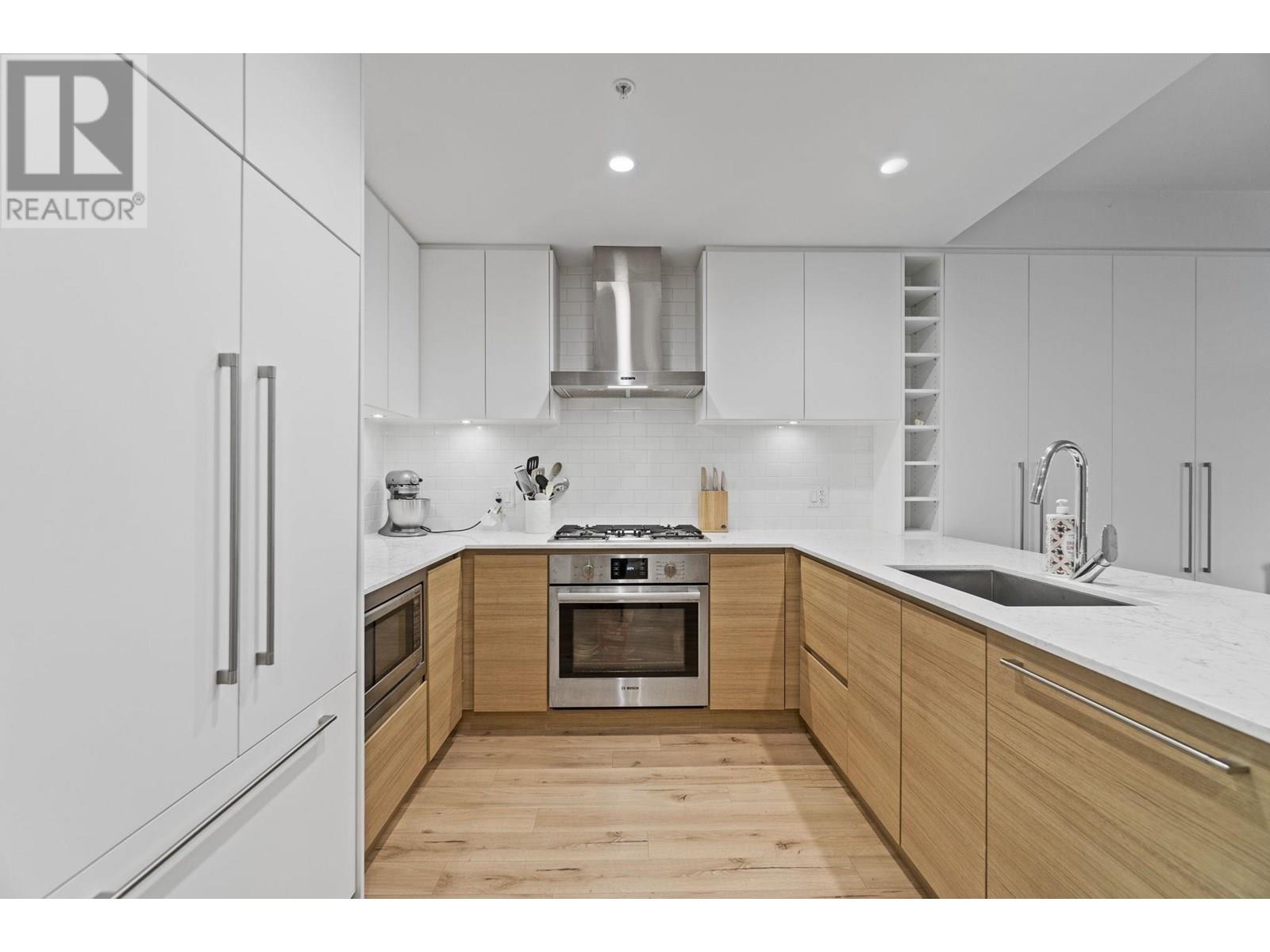 221 3131 Murray Street, Port Moody, British Columbia  V3H 0L9 - Photo 4 - R3013719
