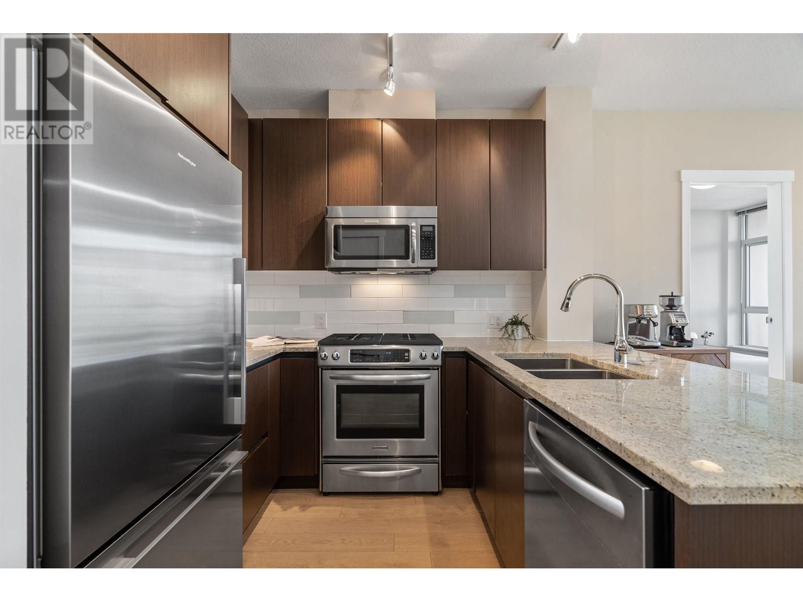 408 135 W 2nd Street, North Vancouver, British Columbia  V7M 0C5 - Photo 11 - R3013721