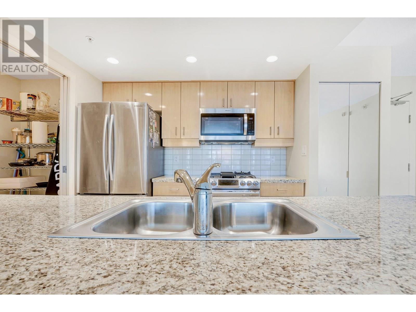 2208 1033 Marinaside Crescent, Vancouver, British Columbia  V6Z 3A3 - Photo 22 - R3013735