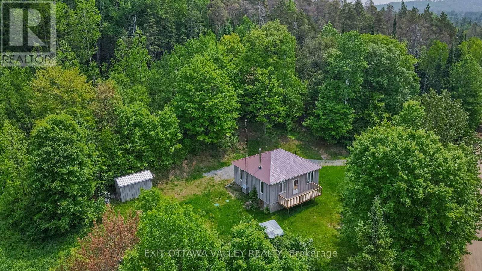 117 Craigmont Road, Brudenell, Ontario  K0J 1L0 - Photo 1 - X11994326