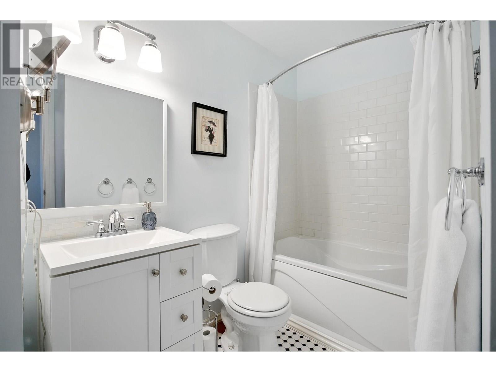 1237 Nestor Street, Coquitlam, British Columbia  V3E 1H4 - Photo 20 - R3013715