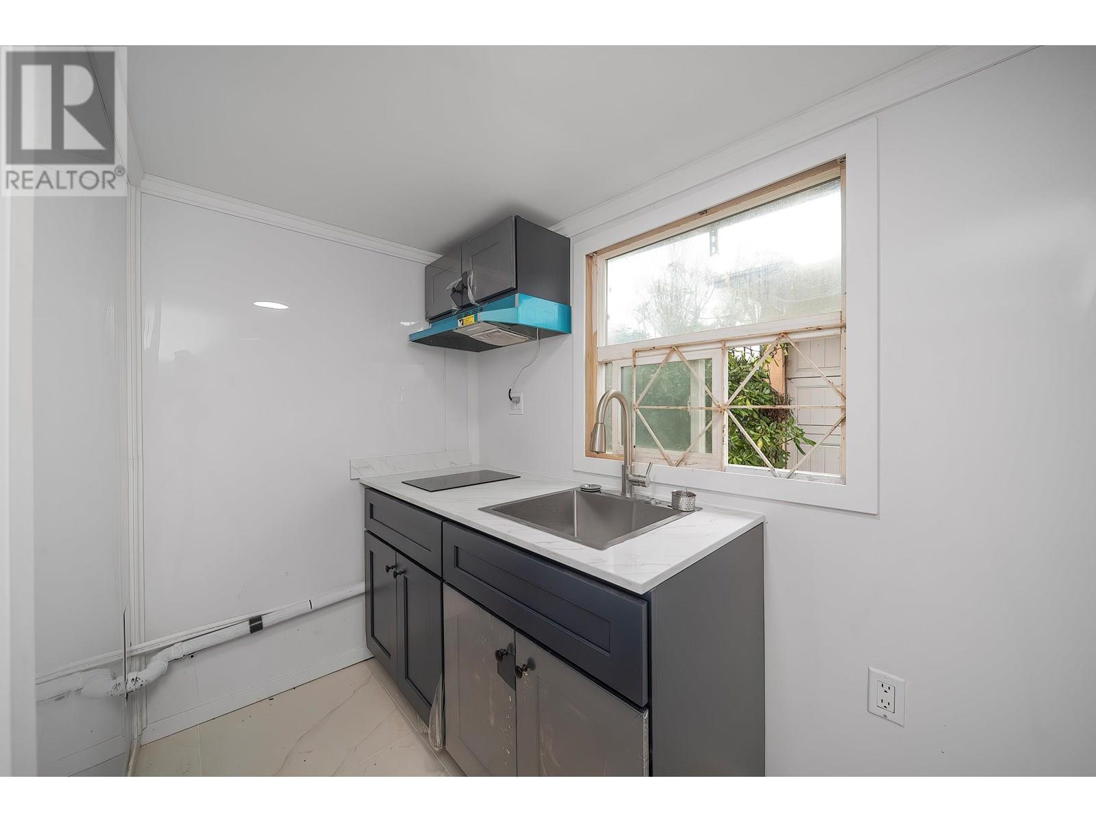4940 Killarney Street, Vancouver, British Columbia  V5R 3V7 - Photo 15 - R3013716