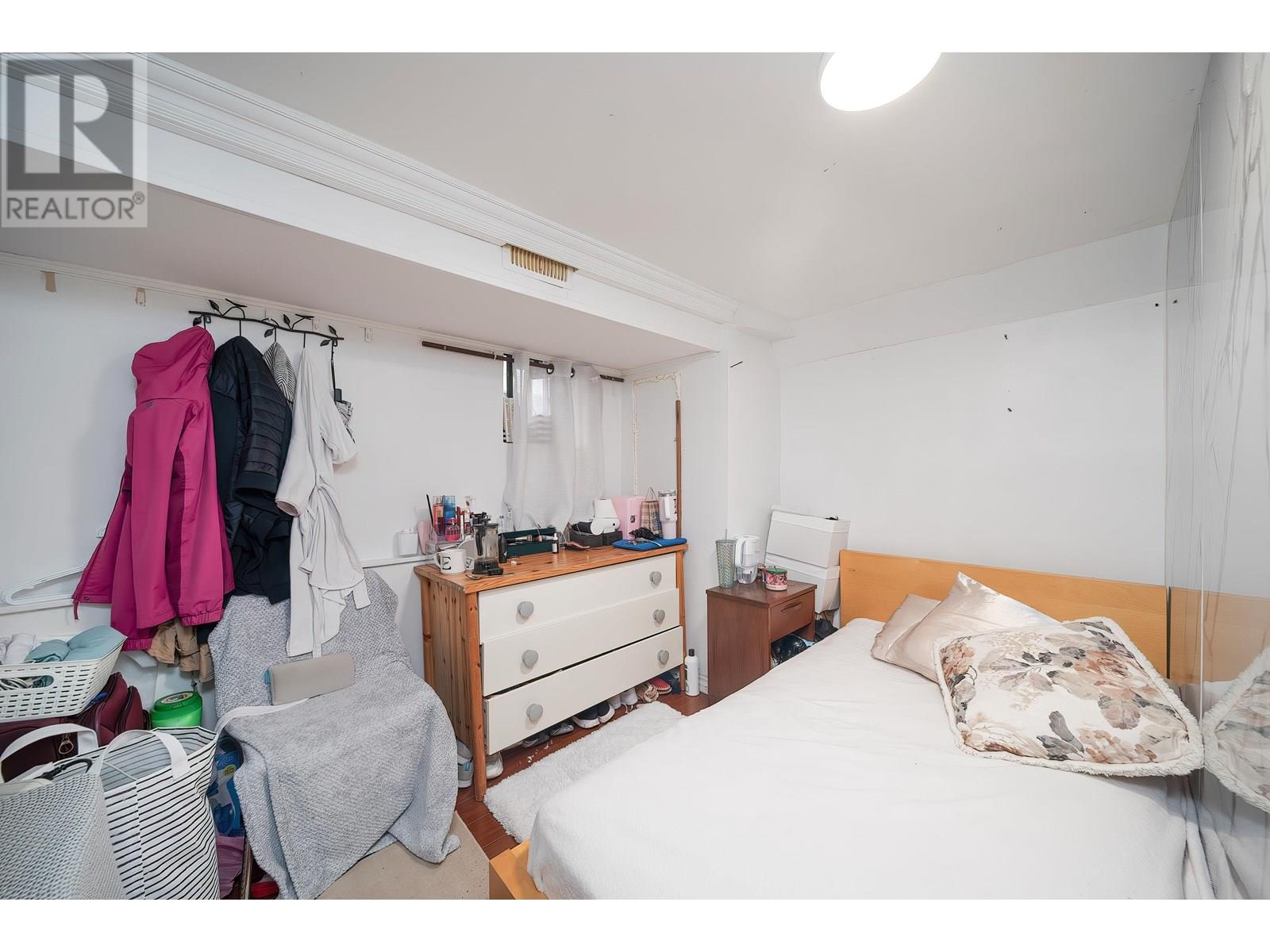 4940 Killarney Street, Vancouver, British Columbia  V5R 3V7 - Photo 9 - R3013716