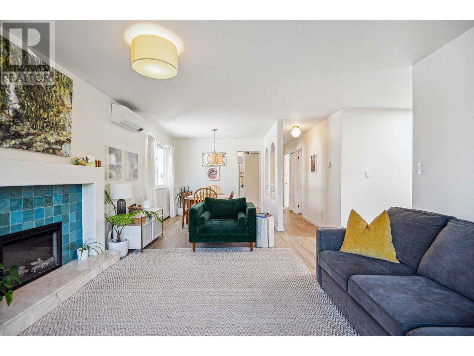 4334 St. Catherines Street, Vancouver, British Columbia  V5V 4M3 - Photo 4 - R3013725