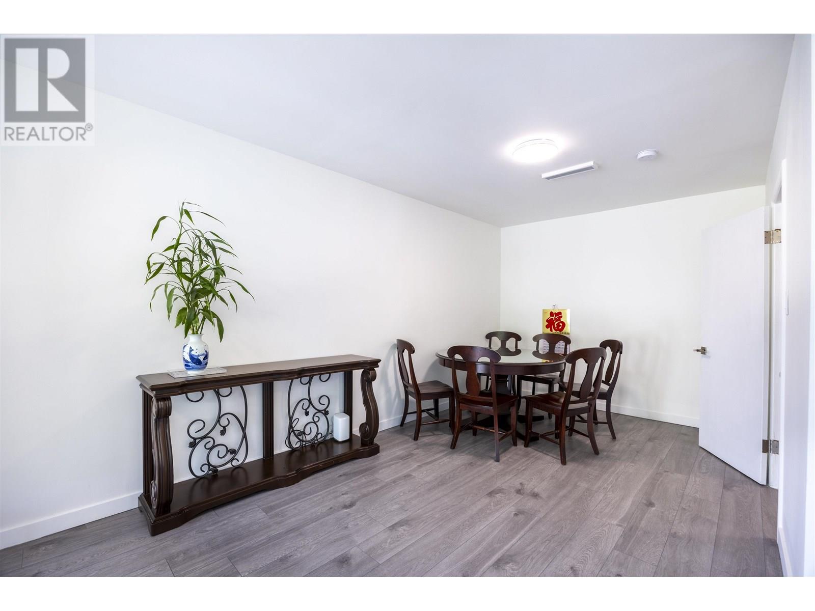 8684 12th Avenue, Burnaby, British Columbia  V3N 2L9 - Photo 14 - R3013743