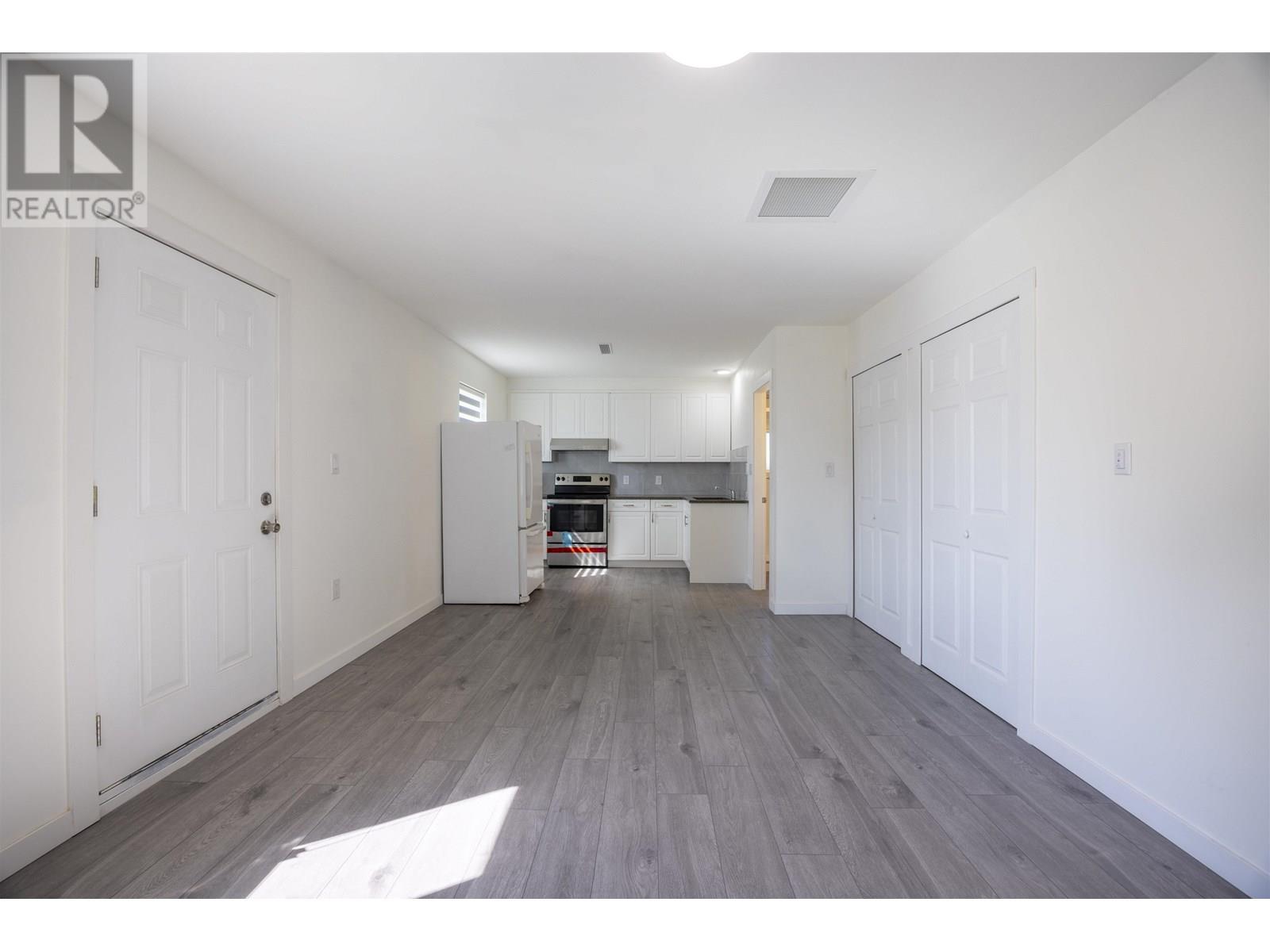 8684 12th Avenue, Burnaby, British Columbia  V3N 2L9 - Photo 18 - R3013743