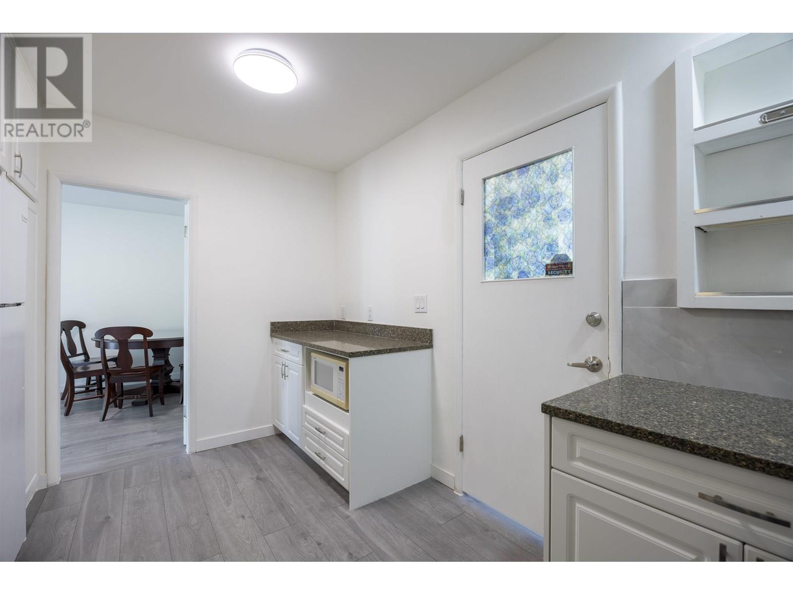 8684 12th Avenue, Burnaby, British Columbia  V3N 2L9 - Photo 26 - R3013743