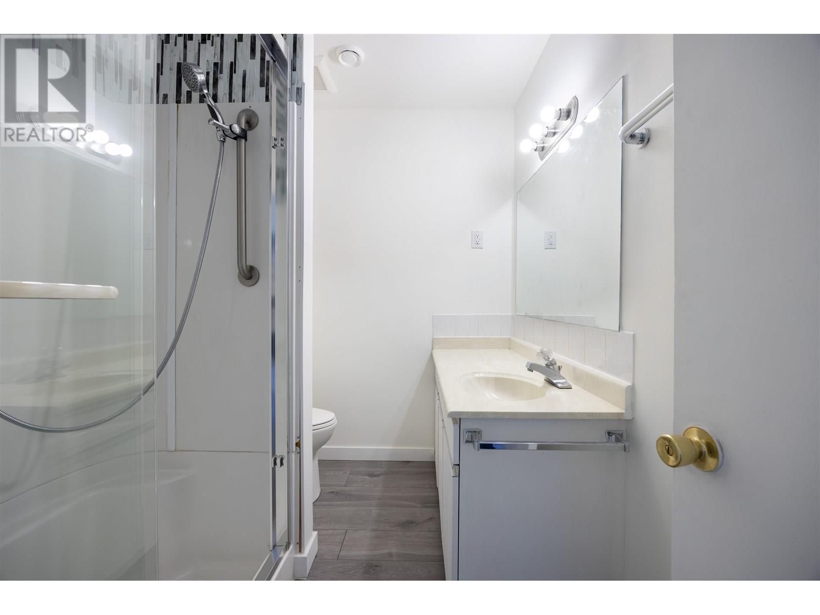 8684 12th Avenue, Burnaby, British Columbia  V3N 2L9 - Photo 29 - R3013743
